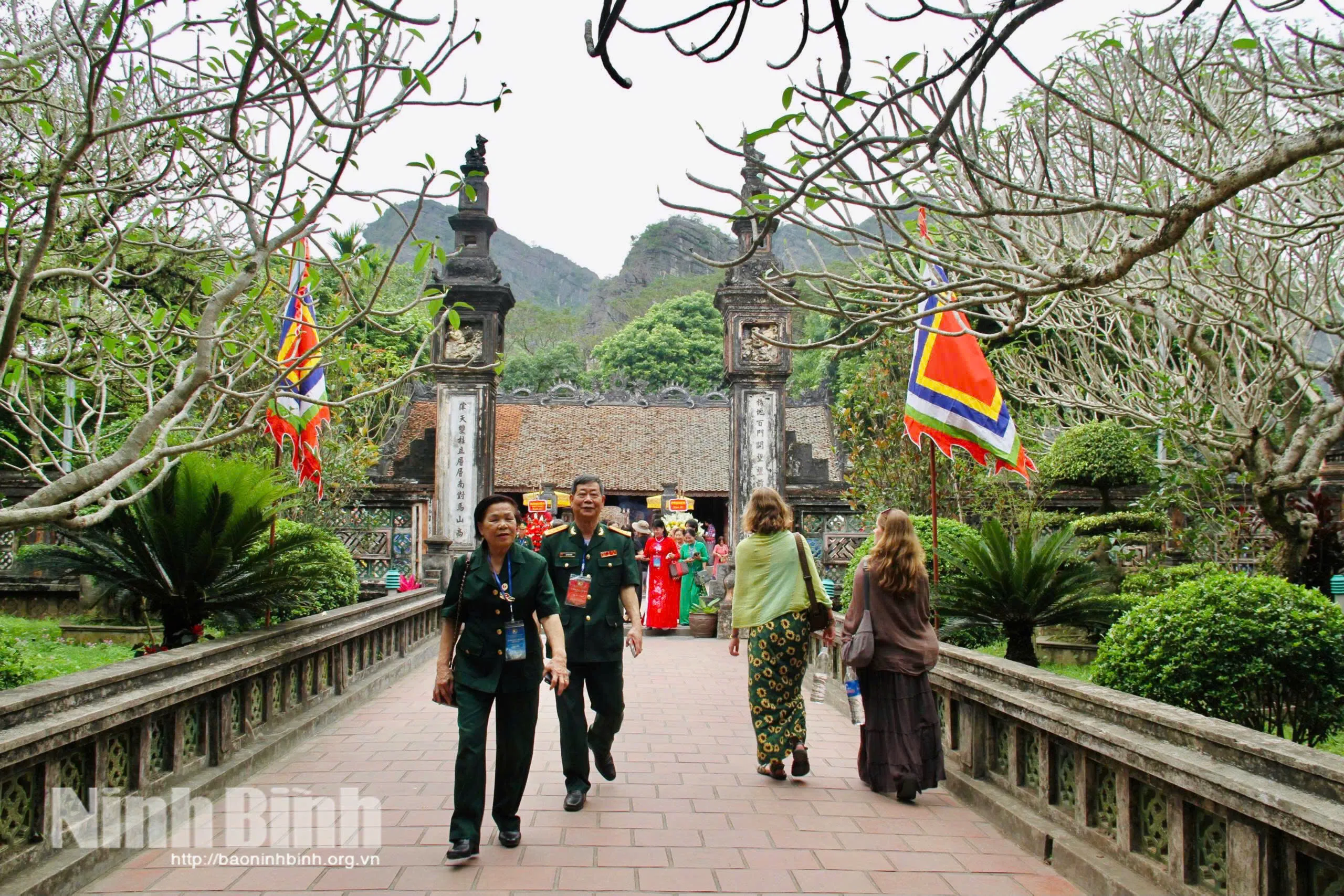 Phát huy giá trị Lễ hội Hoa Lư trong dòng chảy đương đại
